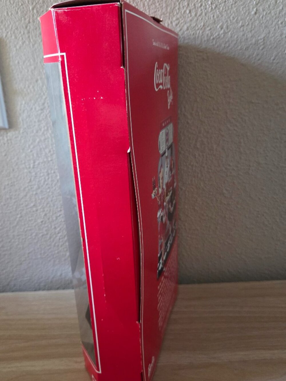 Coca Cola Barbie - Picture 5 of 7